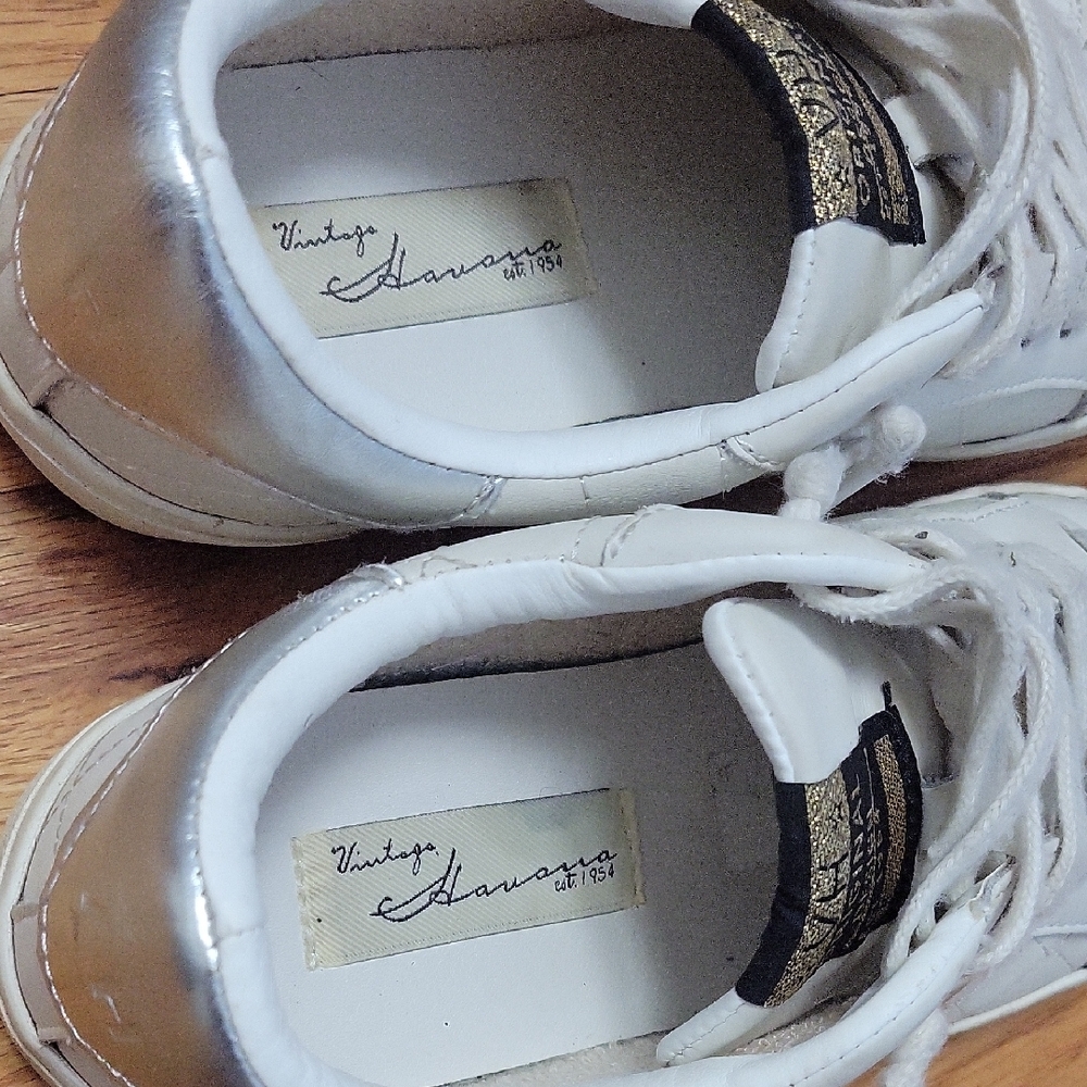 White VLE Original Design Sneakers - Picture 2 of 5